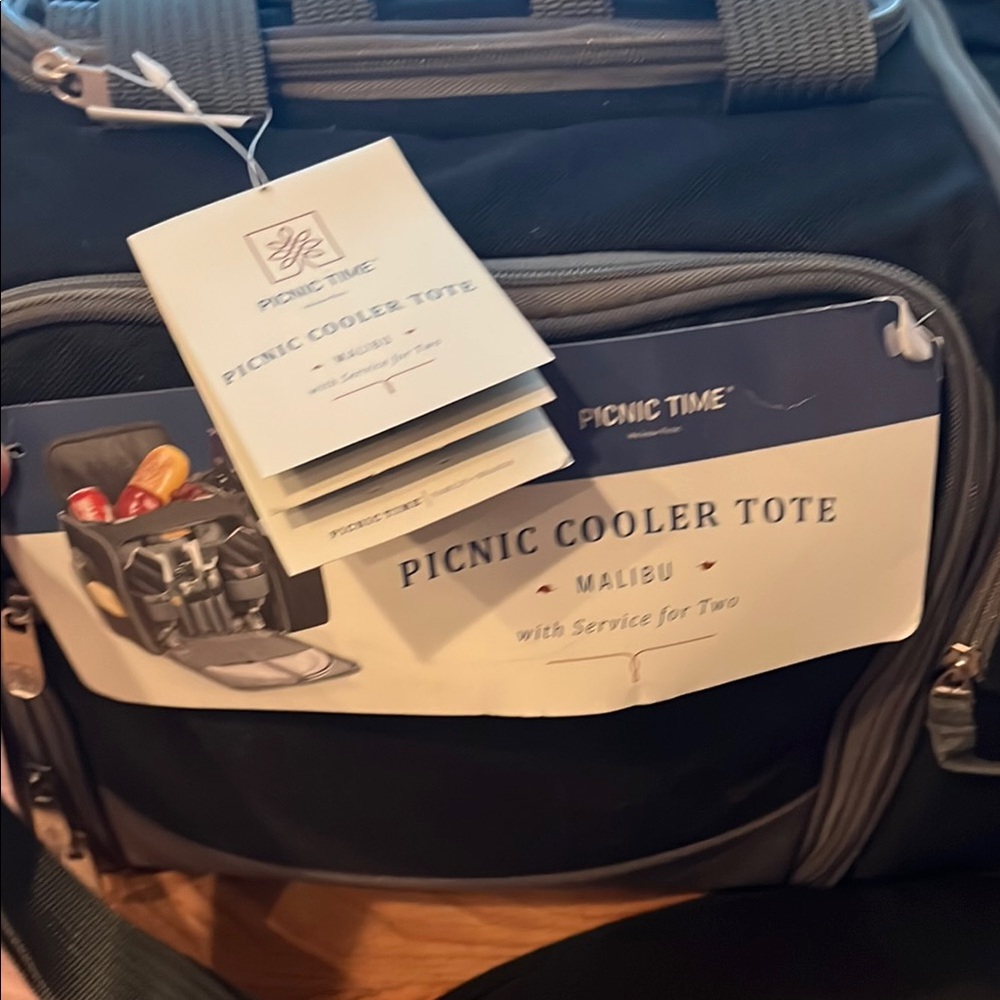 Picnic Time Black Cooler Tote Service for Two